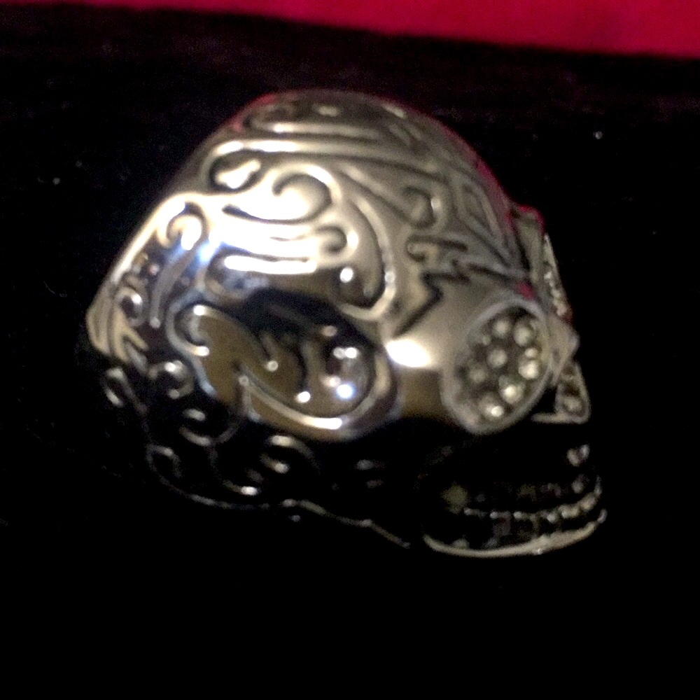 Silver Skull Ring, Crystal Eyes Heavy,Well Crafted - Picture 5 of 8